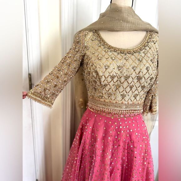 NOMI ANSARI AUTHENTIC LUXURY PAKISTANI DESIGNER COUTURE DRESS - Picture 11 of 16